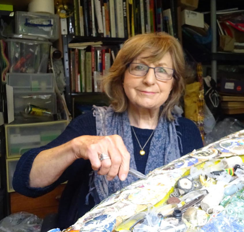 Val Hunt image